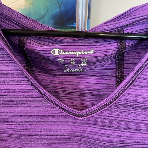 Champion workout top 👚 - Picture 3 of 9